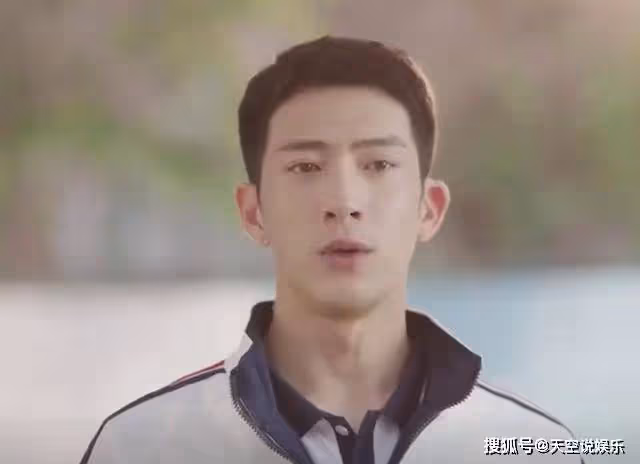 《歸路》歸曉被人告白，路炎晨宣示主權直接撲倒，太甜了！