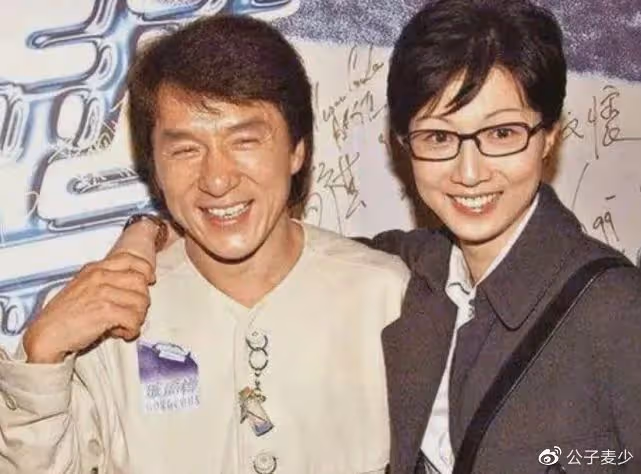 50歲吳綺莉進廠打工!內心強大不在意惡評,女兒國外撿垃圾太心酸