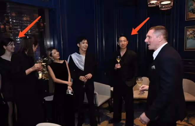 吳千語與男友慶祝白色情人節,誇讚施伯熊擺pose有進步,互動好甜