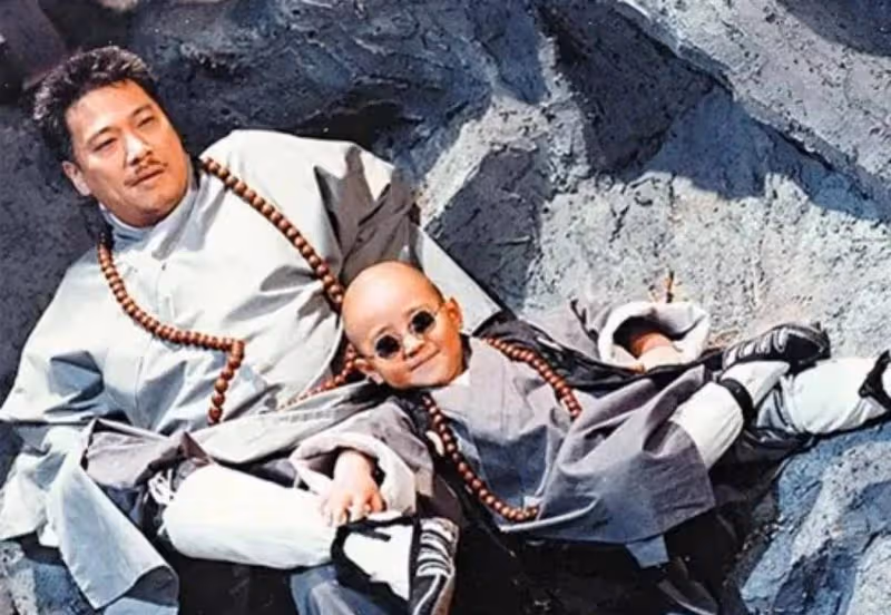 他3歲被星探發掘，4歲紅遍全國，如今升為人夫