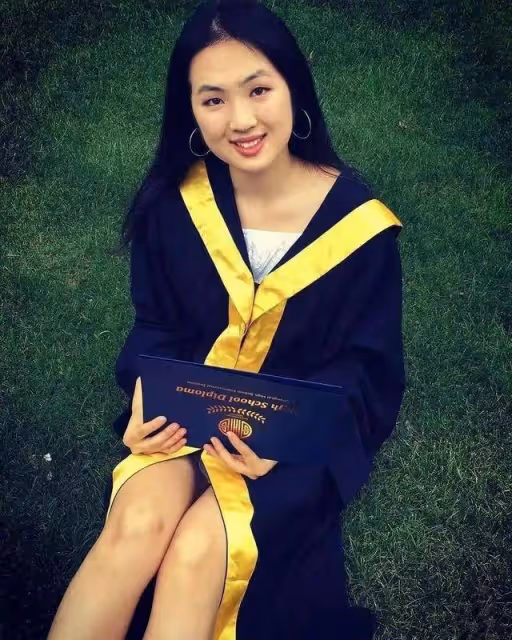 表面是藝人,實際是富家千金的5位女星,她們最不怕的就是潛規則
