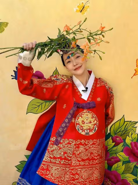 小S化身「韓國代言人」,親自為韓服做宣傳,還盛讚部隊火鍋好吃