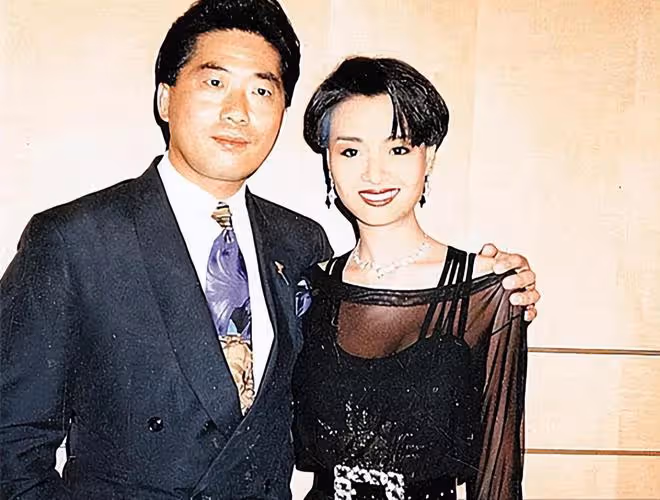 一代女神葉子楣罕露面,息影29年身材仍出眾,56歲無兒女身家豐厚
