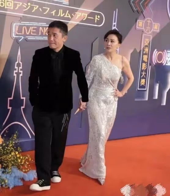 亞洲電影節萬象:主持人沒禮貌張譯被冷落,梁朝偉撲街電影反獲獎