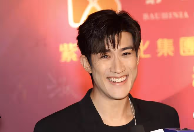 李治廷否認換女友,自曝數月前已結婚,老婆中外混血比自己小5歲
