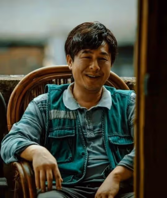 《狂飆》配角急功近利?樓盤代言、修鼻毛廣告,撈金路子玩明白了
