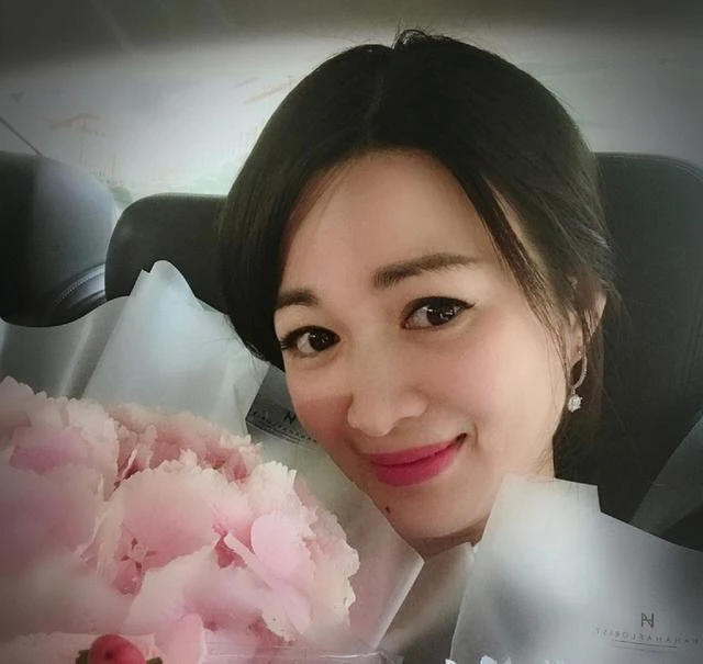 香港知名女星斥資3200萬買新房!再婚嫁富商成闊太,前夫因病離世