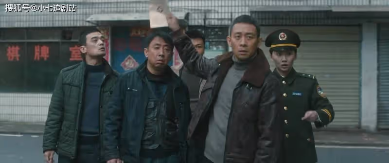 《他是誰》首播收視奪冠，尺度大節奏快，懸疑燒腦反轉太意外