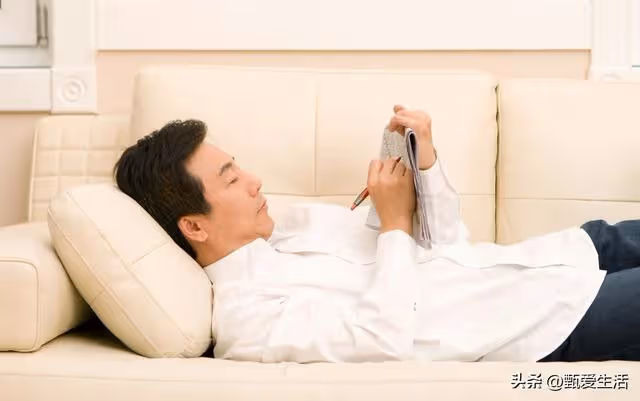 為了結婚,答應了岳母提出的婚後AA,七年後我買了房,她依舊啃老