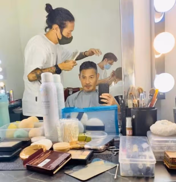 相差12歲演父子!TVB男星演奸角獲大讚,與搭檔相見恨晚同場飆戲