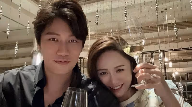 陳喬恩曬與Alan喝香檳，間接闢謠懷孕，丈夫陪她度假多月被質疑不工作