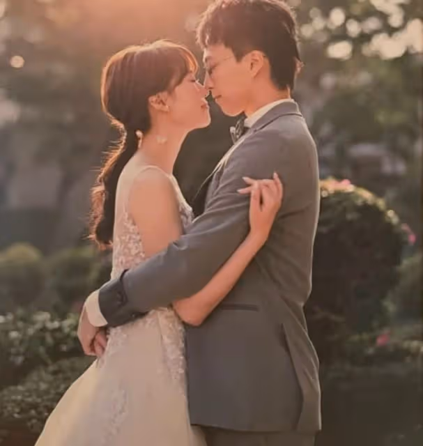知名港星娶日本女演員，婚禮眾星雲集，薛家燕眼睛發炎仍堅持到場