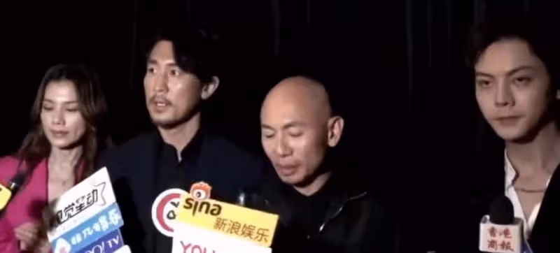 舊愛名場面又來了!陳偉霆阿Sa同框,男方臨陣脫逃,女方尷尬撞衫