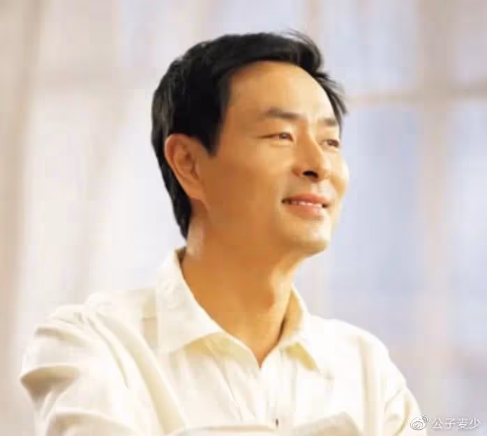 濮存昕女兒濮方:嫁農村丈夫,爸爸倒貼男方50萬,用心良苦!