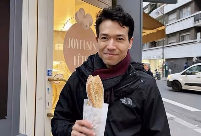 TVB知名混血男星被曝將約滿離巢!宣布重當飛行員,年薪高達200萬