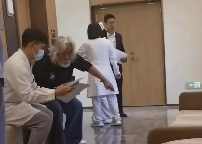 71歲張紀中否認打19萬的養護針,老爺子身體一向很硬朗