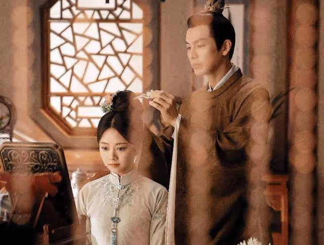 《錦心似玉》女演員古裝前後對比，譚松韻清純可愛，穎兒