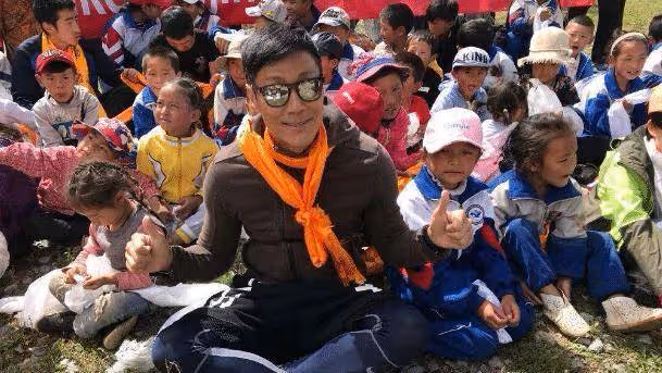 和梅艷芳在一起三年，周星馳「怕他」，即便晚年息影仍讓人無法忘記