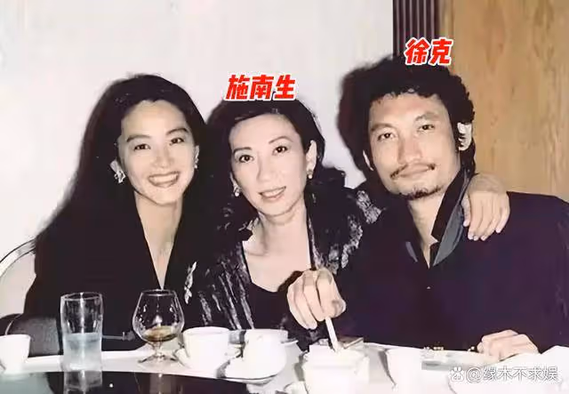73歲徐克女友疑懷孕,小30歲女友小腹微隆,曾和前妻約定丁克!