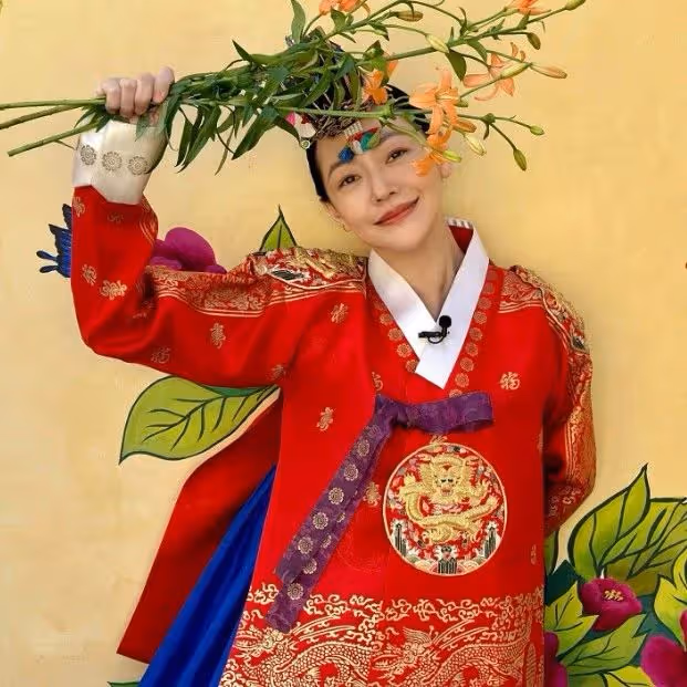 氣憤！小S被扒幫韓國偷文化，祥雲、故宮圖騰竟成了傳統韓服元素