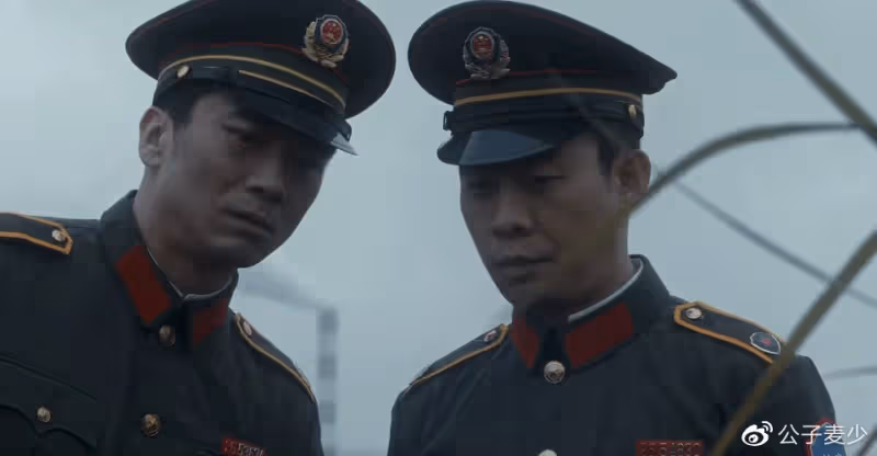 繼《狂飆》後,張譯新劇央八播出,尺度不小,看的人渾身緊縮