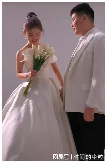 二婚不順?網傳大衣哥兒子遭嬌妻陳萌嫌棄,理由和陳亞男如出一轍