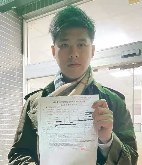 葛斯齊飛北京找汪小菲,直播間同框唯唯諾諾,全程夸汪小菲長得帥