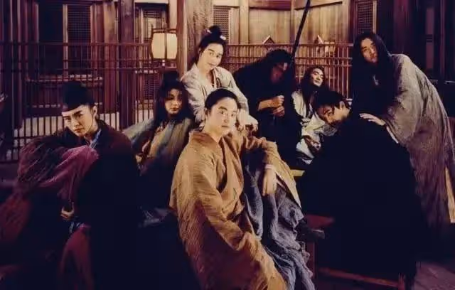 說好做丁克你卻偷偷有了娃?徐克不是最渣,譚詠麟曾逼得前妻出家