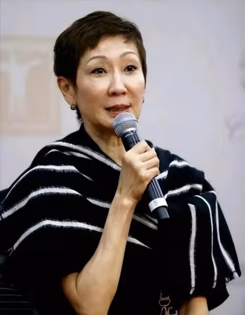 說好做丁克你卻偷偷有了娃?徐克不是最渣,譚詠麟曾逼得前妻出家