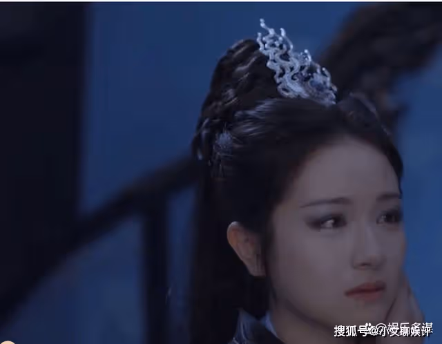 《星落凝成糖》夜曇被扔進歸墟，曝光胡荽才是真正的滅世之花，所有人都被騙了