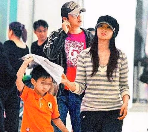 伊能靜兒子21歲生日,穿羽毛裙男扮女裝慶祝,長發飄飄仙氣十足