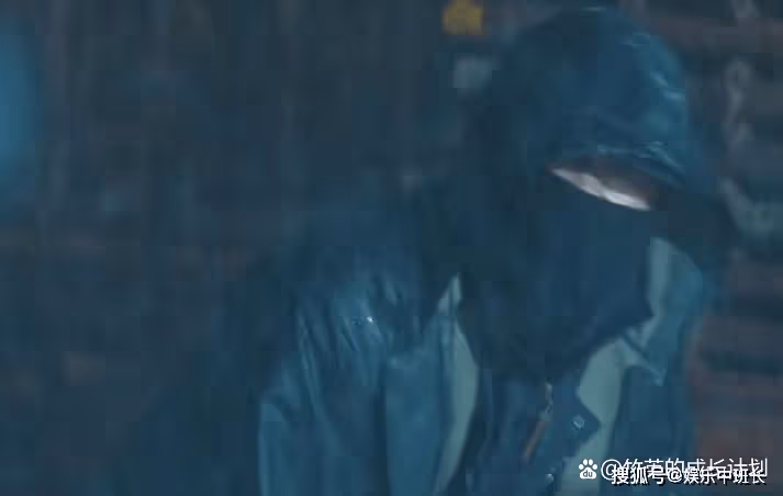 《他是誰》看懂聶小雨隱瞞自己被性侵真相，才懂她清楚真兇是誰