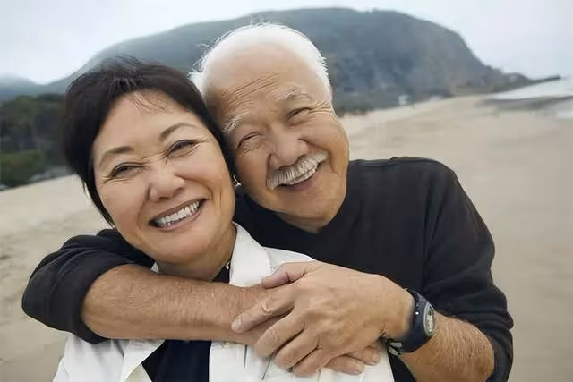 60歲大媽哭訴:自從和老伴兒分房睡後,他每天都在和我鬧離婚