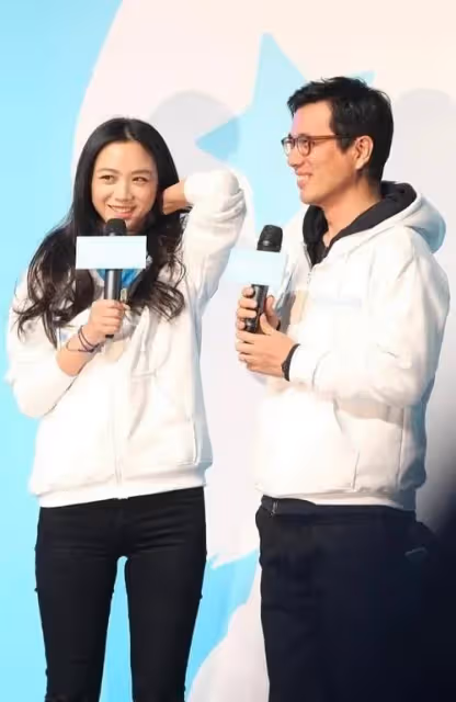 蔡琳攜子出席活動,臉僵嘴歪變化大,兒子到3歲才知爸爸是高梓淇