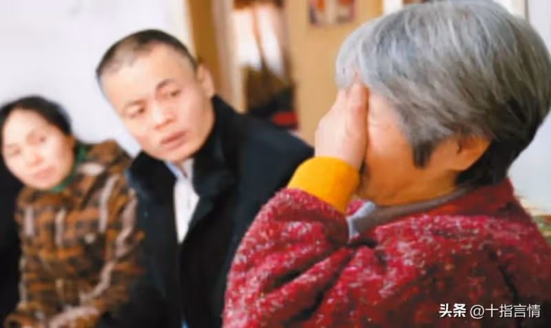 我媽來養老!老婆天天「煮蘿蔔白菜」吃到吐 我一氣下「扇了她巴掌」卻轉頭送走了我媽!
