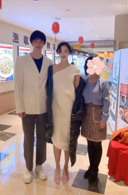 中國第一對超模夫婦!金大川雎曉雯正式辦婚禮,女方多次走維密秀