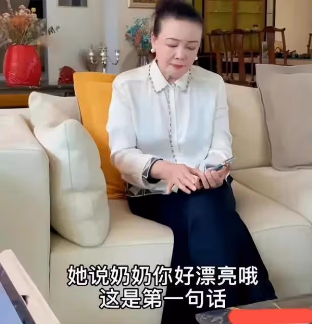 張蘭被曝國外欠債9.8億,海外家庭信託被追債,拚命帶貨疑為還債