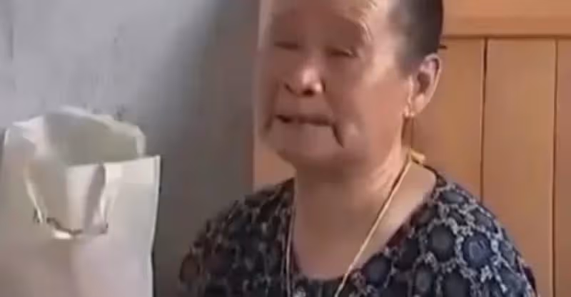 婆婆把懷孕小兒媳踢流產，晚年又逼迫兒媳養老，兒媳: 還我孩子