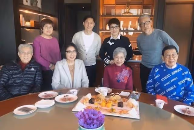 面色紅潤!91歲香港資深綠葉近況曝光,曾為照顧患癌妻子淡出幕前