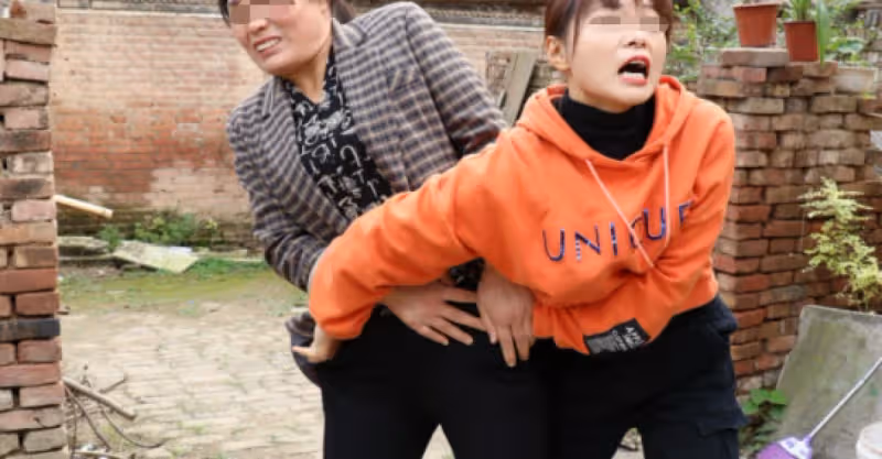回顧：丫頭也配要壓歲錢？3年了兒子一提回家過年，兒媳就鬧離婚