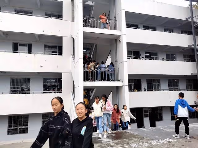 外甥女曾在我家住了三年，我以為關係很親近，後來才發現我想多了
