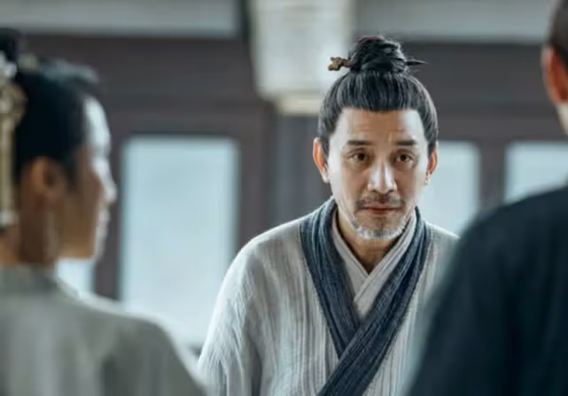 江珊情史:錯過王志文,為女兒放棄靳東,二婚卻嫁普通男人很幸福