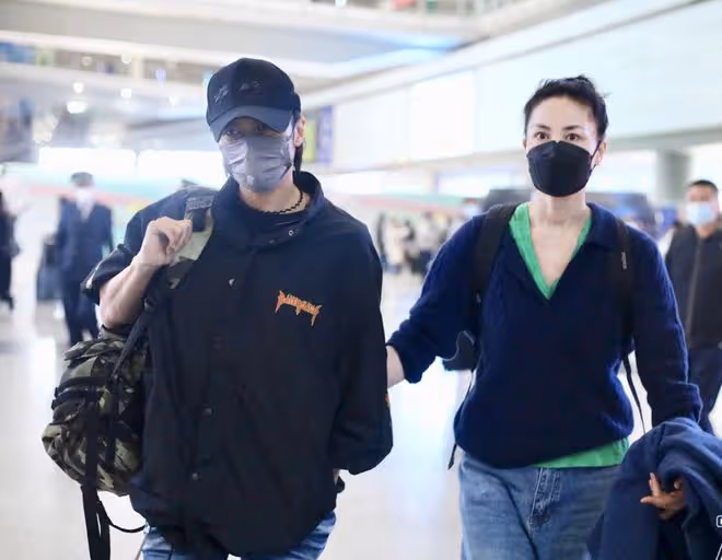 李亞鵬給王菲謝霆鋒是否有cp感投票,二胎女兒名字被猜與王菲有關