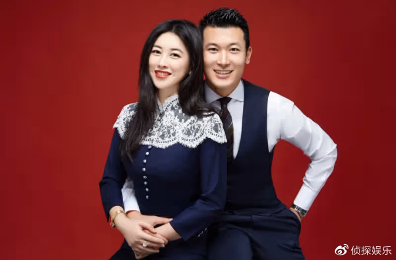 朱珠夫婦慶祝結婚兩周年，帶女兒重回婚禮舉辦地，一家三口超幸福