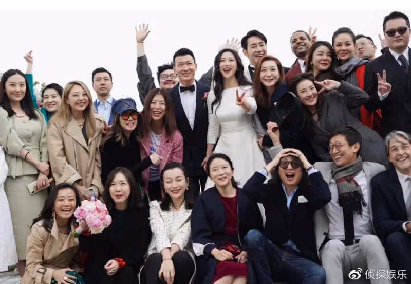 朱珠夫婦慶祝結婚兩周年，帶女兒重回婚禮舉辦地，一家三口超幸福