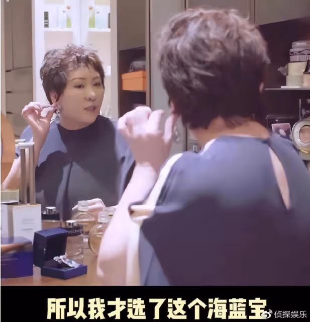 向太曬珠寶首飾,戒指耳環超乎想像,網友:假的都不敢買這麼大