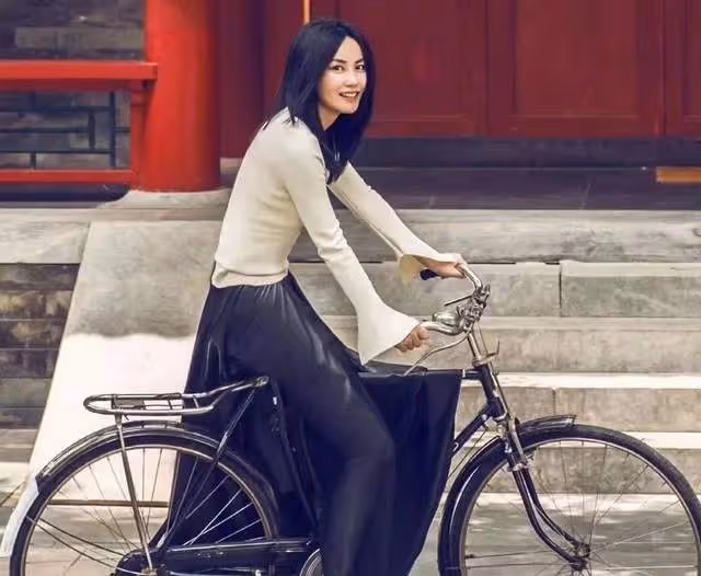 王菲又被嘲不顧女兒死活,網友卻忽略了她強韌背後,高精度的柔軟
