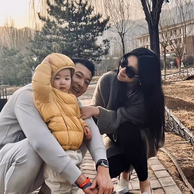 朱珠重回結婚地慶棉婚，丈夫提議再辦婚禮，愛女未能遺傳媽媽美貌