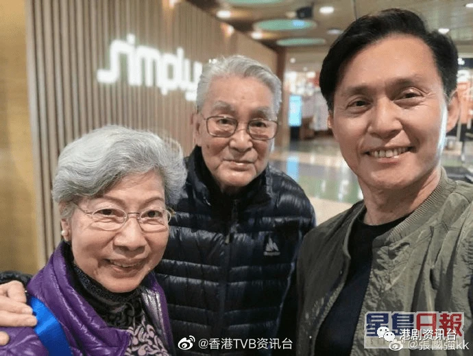 江欣燕綵排林敏驄演唱會！90歲TVB老戲骨周驄近照曝光
