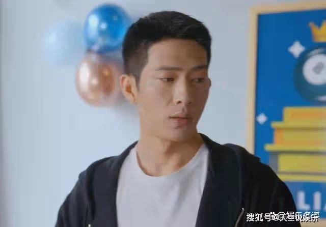 《歸路》譚松韻難忍異地絕望分手，井柏然泣不成聲差點喪命，太慘了